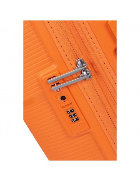 MALETA MEDIANA STARVIBE 67CM. AMERICAN TOURISTER EXPANDIBLE