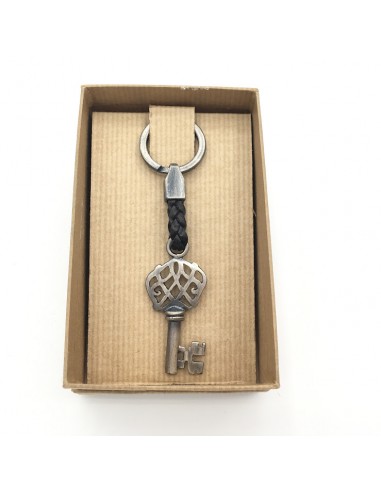 LLAVERO METAL LLAVE RUSTICA