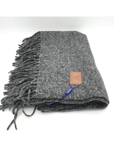 BUFANDA CARAMELO LISA CON CERRAS