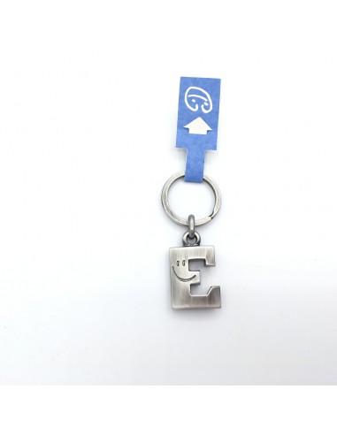 LLAVERO LETRA "E" SONRISA EN METAL