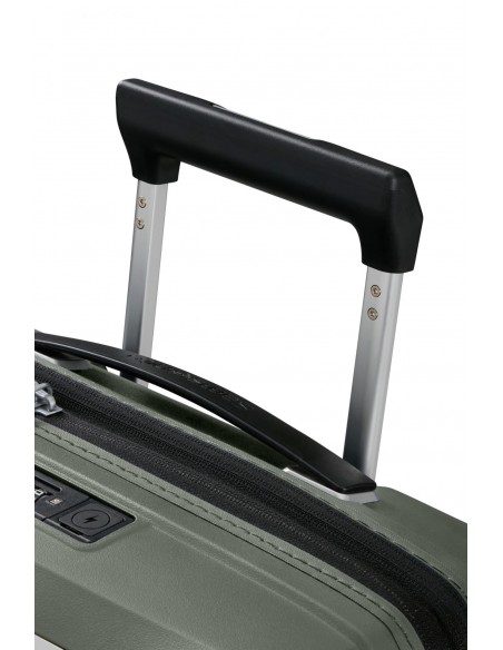 MALETA UPSCAPE CABINA EXPANDIBLE 4 RUEDAS 55 CM