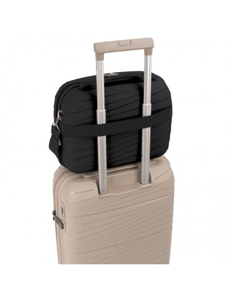 NECESER DE VIAJE RÍGIDO POLIPROPILENO GABOL KIBA