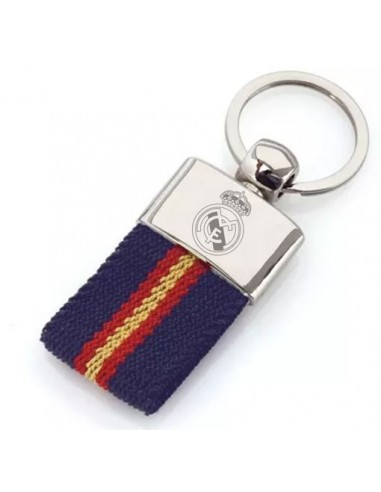 LLAVERO METAL Y TELA REAL MADRID...
