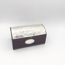 BAUL MADERA Y PLATA DE LEY...