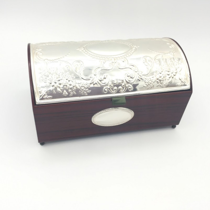 BAUL MADERA Y PLATA DE LEY REPUJADA